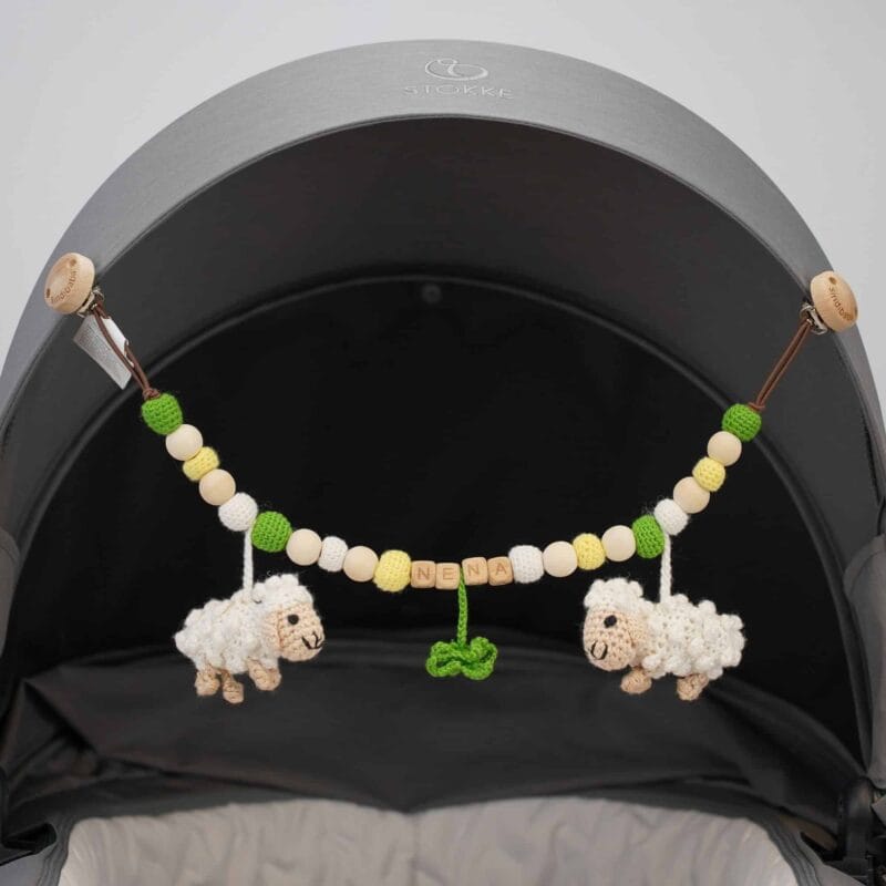 12194-Kinderwagenkette-personalisiert-mit-Wunschname-NENA-im-Kinderwagen-square Kinderwagenkette personalisiert mit Wunschname NENA (im Kinderwagen)