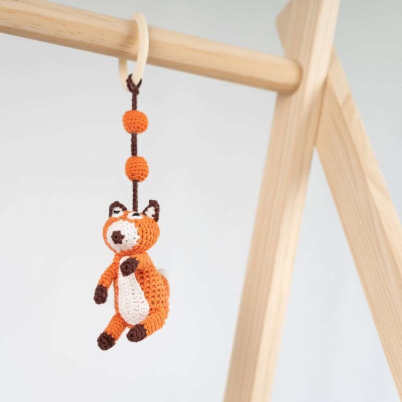 12479-Babyspielzeug-zum-Aufhangen-Fuchs-mit-Befestigungsklammer Babyspielzeug zum Aufhängen Fuchs mit Befestigungsklammer