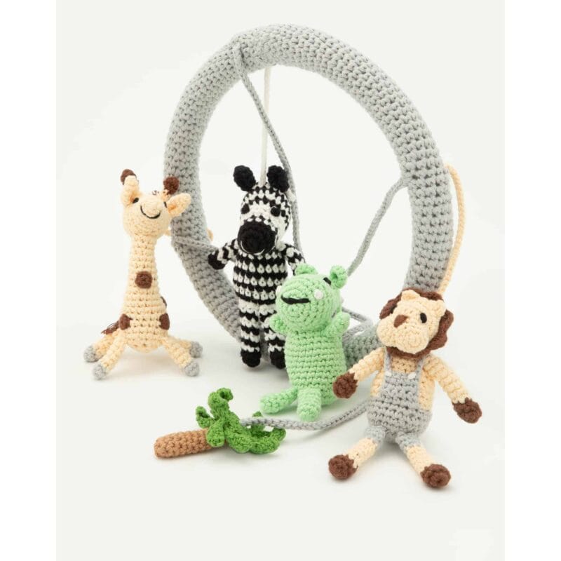 12491-Gehaekeltes-Baby-Mobile-SAFARI-2-Gruppenbild Gehäkeltes Baby-Mobile SAFARI 2 - Gruppenbild