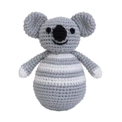 12558-Gehaekeltes-Stehaufmaennchen-Koala-COCO-Bio-vorne 12558 - Gehäkeltes Stehaufmännchen Koala COCO Bio - vorne