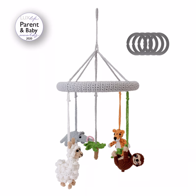 12549-baby-mobile-south-america-front-award Crochet baby mobile SOUTH AMERICA isolated front view with the Lux Life Parent and Baby Award 2020 emblem top left