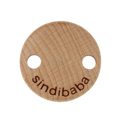 wooden-clip-1 Frontansicht eines SINDIBABA-Befestigungs-Clips aus Buchenholz mit Metallklemme (90003)